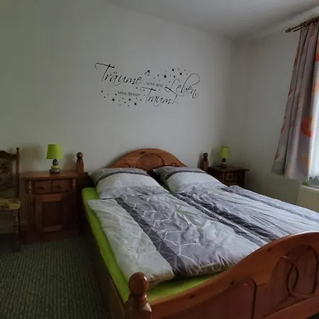 Oleander Apartment *